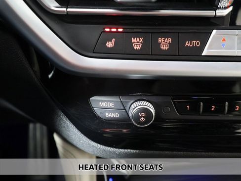 Used 2022 BMW X4 xDrive30i image 7