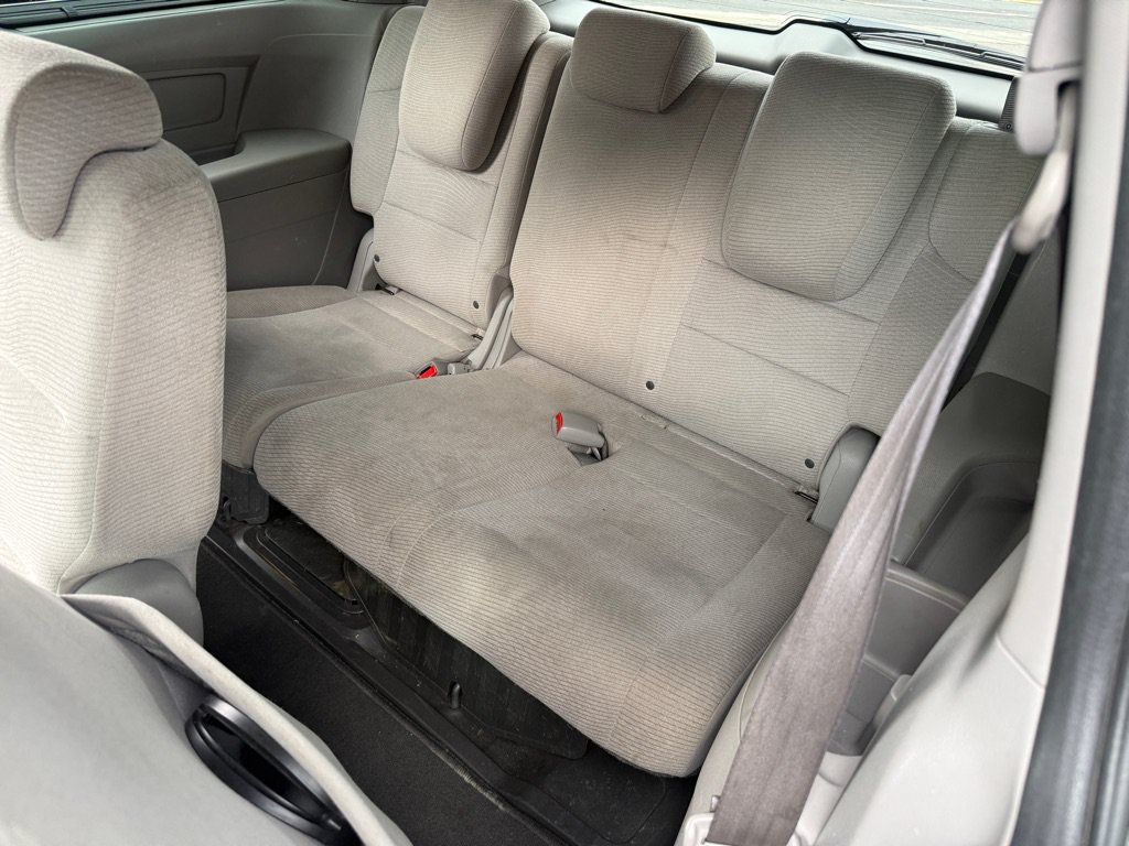 Used 2012 Honda Odyssey EX image 10