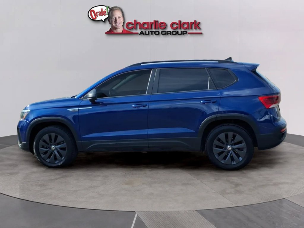 Used 2023 Volkswagen Taos S w/ Driver Assistance Package FWD image 2