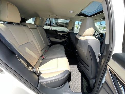 Certified 2025 Subaru Outback Limited AWD/4WD image 22