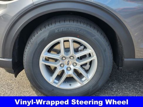 New 2026 Ford Explorer Active w/ Active Comfort Package image 10