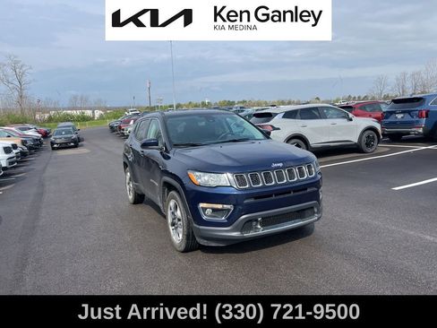 Used 2021 Jeep Compass Limited image 3