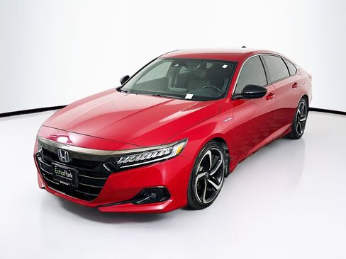 Used 2022 Honda Accord Sport image 3