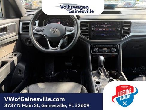 Used 2023 Volkswagen Atlas Cross Sport SE FWD image 14