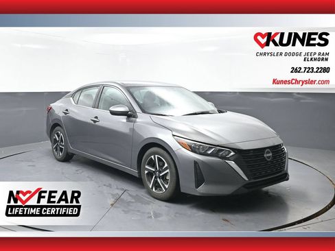 Used 2024 Nissan Sentra SV FWD image 1