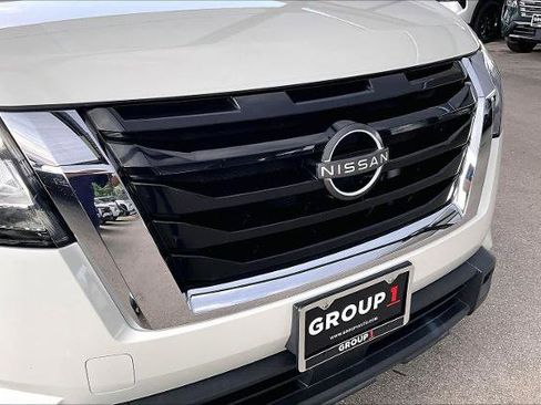 Used 2022 Nissan Pathfinder SV FWD image 29