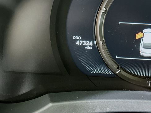 Used 2023 Lexus IS 350 F Sport RWD image 19