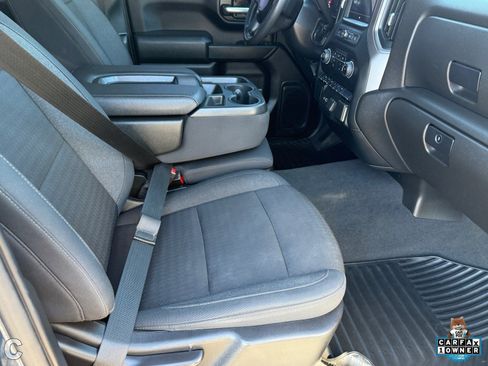 Certified 2022 Chevrolet Silverado 1500 Custom image 9