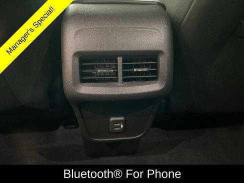 Used 2024 Chevrolet Equinox LT image 12