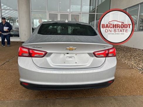 Used 2022 Chevrolet Malibu LT image 6