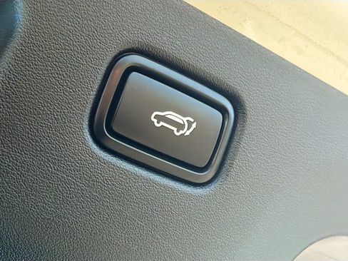 Used 2024 Kia EV6 Wind w/ Wind Technology Package AWD/4WD image 30