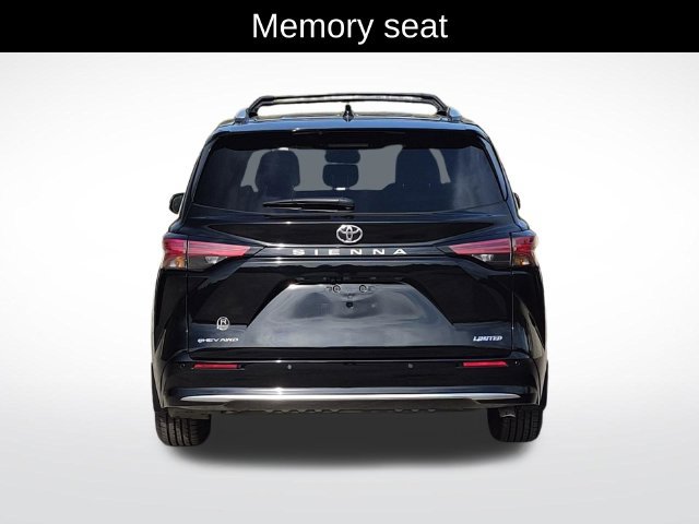 Used 2026 Toyota Sienna Limited AWD/4WD image 7