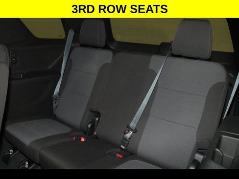 Used 2023 Chevrolet Traverse LT AWD/4WD image 11