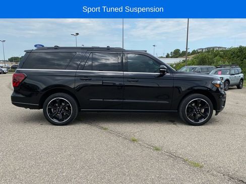 Used 2024 Ford Expedition Max Limited AWD/4WD image 7