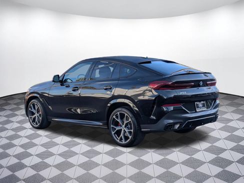 Used 2024 BMW X6 xDrive40i w/ Premium Package AWD/4WD image 3