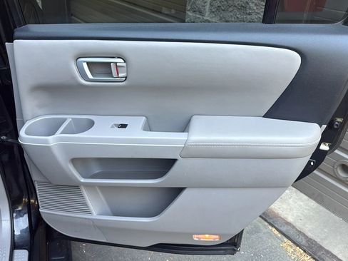 Used 2009 Honda Pilot EX-L image 11