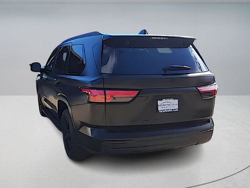 Used 2024 Toyota Sequoia SR5 w/ SR5 Premium Package image 4