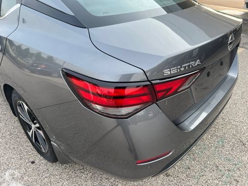 Certified 2022 Nissan Sentra SV FWD image 31
