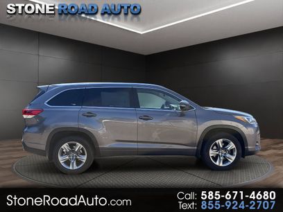 Used 2018 Toyota Highlander Limited
