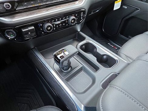 New 2026 Chevrolet Silverado 1500 LTZ w/ LTZ Premium Package image 25