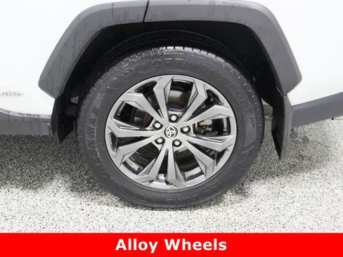 Certified 2023 Toyota RAV4 XLE Premium image 10