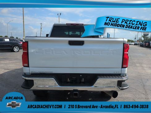 Used 2024 Chevrolet Silverado 2500 LTZ w/ LTZ Plus Package AWD/4WD image 5