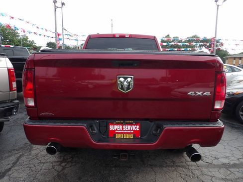 Used 2014 RAM 1500 Express AWD/4WD image 4