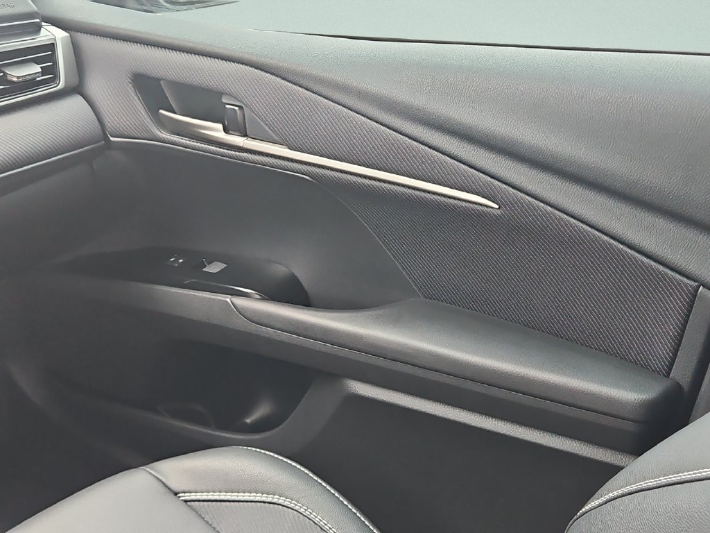Certified 2026 Toyota Camry SE FWD image 13