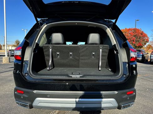 New 2025 Honda Pilot Touring image 25