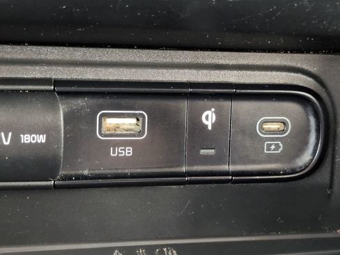 Used 2023 Kia Sportage EX FWD image 21