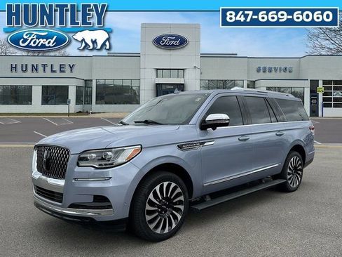 Used 2023 Lincoln Navigator L Black Label AWD/4WD image 1