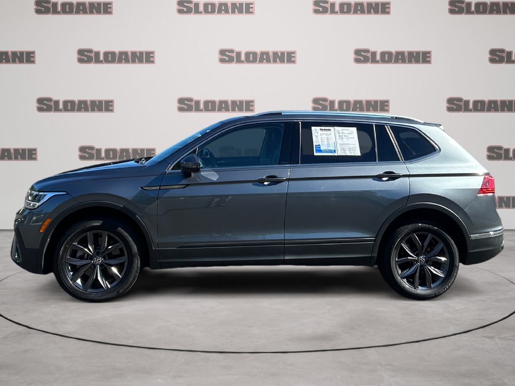 Used 2022 Volkswagen Tiguan SE AWD/4WD image 2