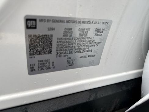 Used 2025 GMC Terrain Elevation AWD/4WD image 28