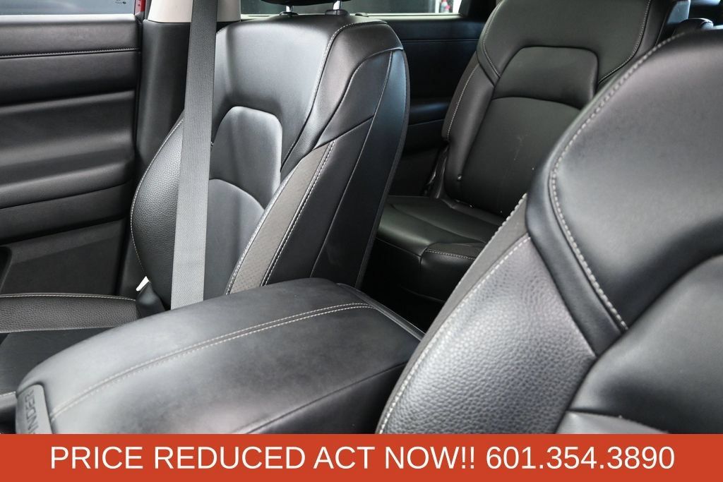 Used 2023 Nissan Pathfinder SL w/ SL Premium Package FWD image 14