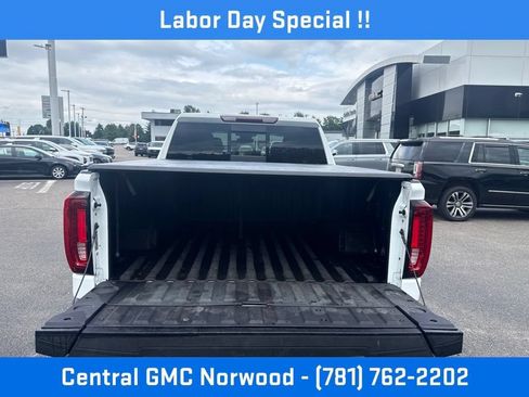 Used 2024 GMC Sierra 1500 SLT w/ SLT Premium Package AWD/4WD image 12