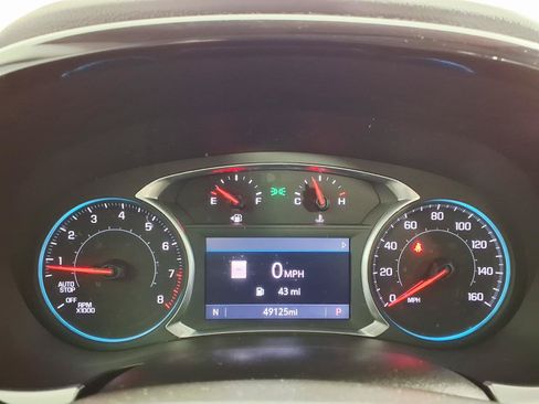 Used 2021 Chevrolet Traverse RS FWD image 25
