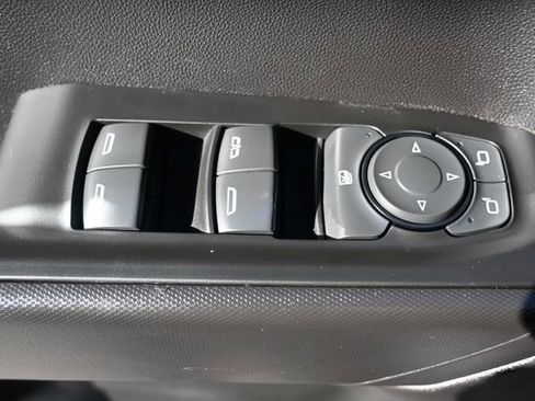 Used 2024 Chevrolet Silverado 1500 Custom Trail Boss w/ LPO, Dark Essentials Package image 11