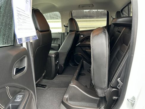 Used 2021 GMC Canyon Denali image 13