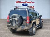Used 2010 HUMMER H3 Luxury image 3