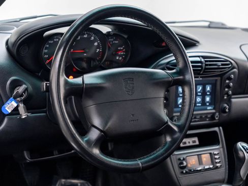 Used 2000 Porsche Boxster RWD image 12