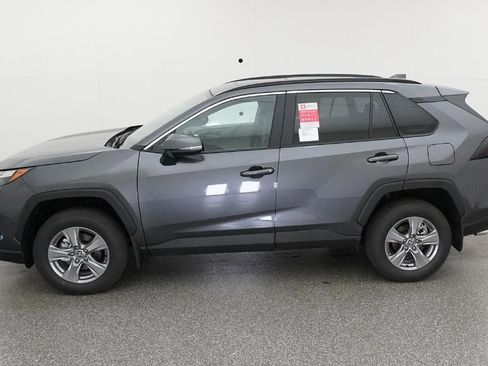 New 2025 Toyota RAV4 XLE w/ Convenience Package image 31