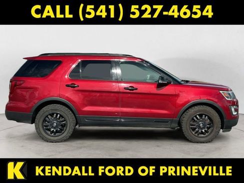 Used 2017 Ford Explorer Sport AWD/4WD image 6