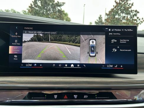 New 2025 BMW i7 xDrive60 image 20