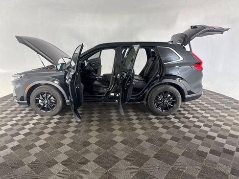 Used 2025 Honda CR-V Sport-L image 11