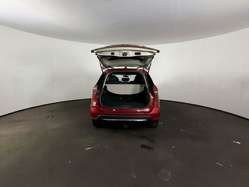 Used 2020 Nissan Rogue S AWD/4WD image 25