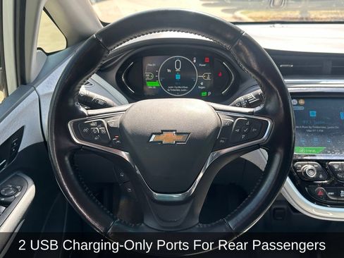 Used 2020 Chevrolet Bolt Premier w/ Infotainment Package FWD image 13