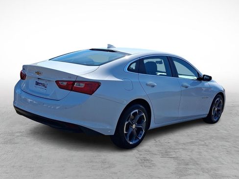 Used 2024 Chevrolet Malibu LT FWD image 5