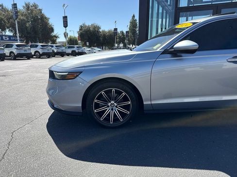 Used 2024 Honda Accord EX image 6