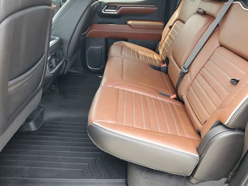 Used 2023 GMC Sierra 1500 Denali Ultimate AWD/4WD image 22