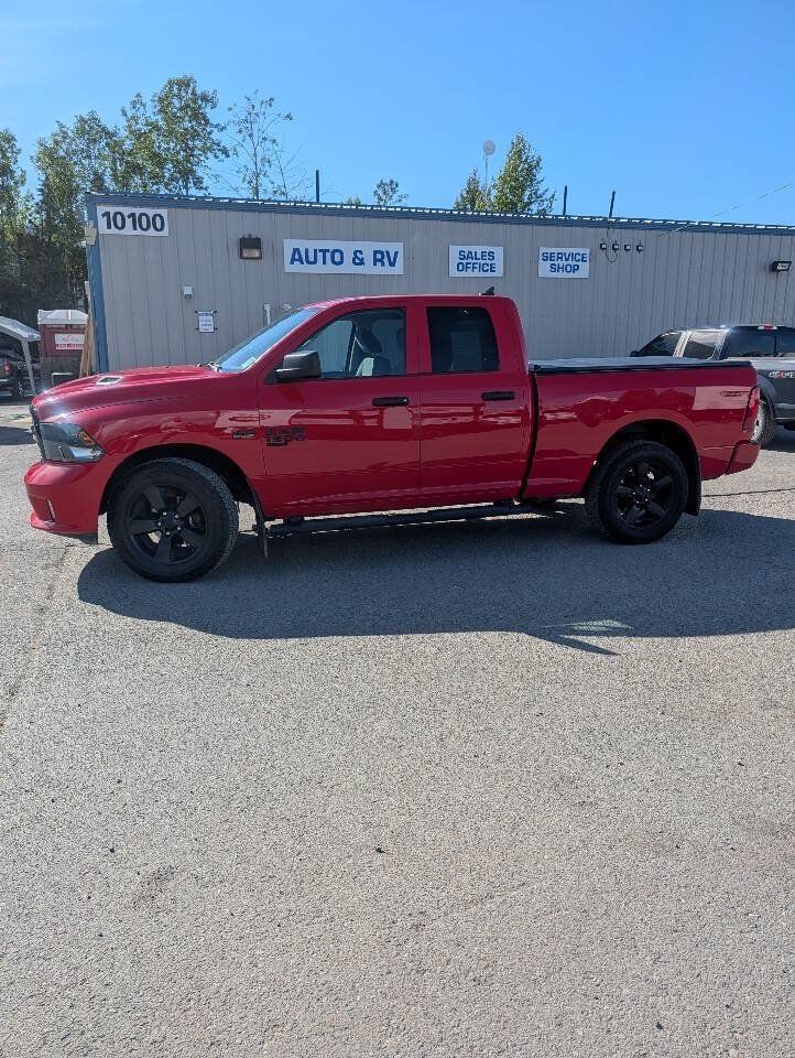 Used 2022 RAM 1500 Express w/ Wheel & Sound Group AWD/4WD image 3
